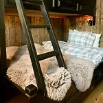 Family-friendly Mountain At Semesterbostad *