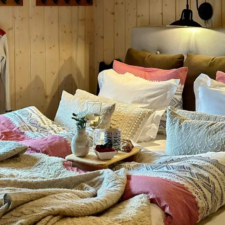 Family-friendly Mountain At Holiday home *